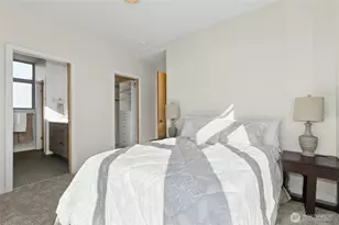 4411 Meridian Ave N, Seattle, WA 98103 - Photo 17