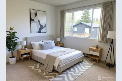 8848 Interlake Avenue N, Seattle, WA 98103 - Photo 13