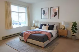 8848 Interlake Ave N, Seattle, WA 98103 - Photo 15