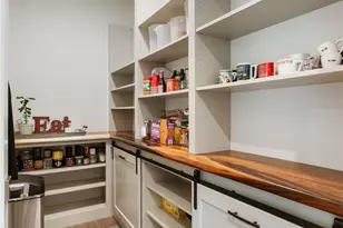 21205 Connells Prairie Road E, Bonney Lake, WA 98391 - Photo 15