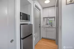 4602 SW Cloverdale St, Seattle, WA 98136 - Photo 21