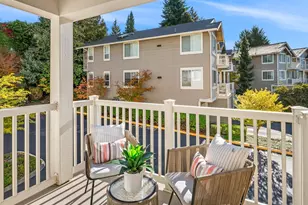 18544 NE 57th St, Redmond, WA 98052 - Photo 11