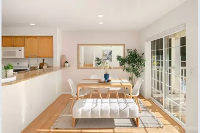 18544 NE 57th Street, Redmond, WA 98052 - Photo 7