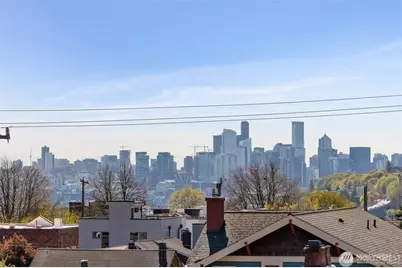 4815 Evanston Avenue N #B, Seattle, WA 98103 - Photo 3