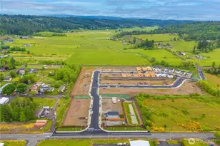 697 Salzer Crk Dr, Centralia, WA 98531 - Photo 5