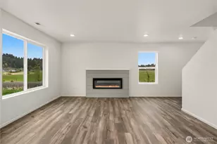 697 Salzer Crk Dr, Centralia, WA 98531 - Photo 9