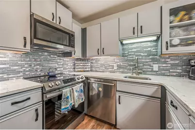 325 Division St #207, Leavenworth, WA 98826 - Photo 11