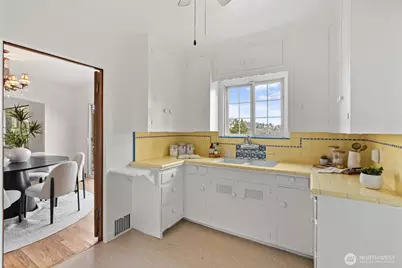 1820 W Magnolia Way W, Seattle, WA 98199 - Photo 7