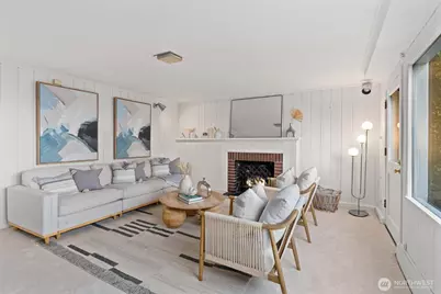 1820 Magnolia Way W, Seattle, WA 98199 - Photo 21