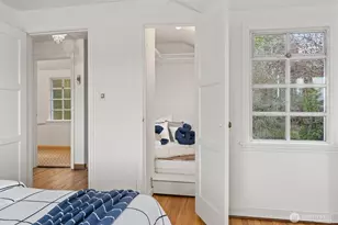 1820 W Magnolia Way W, Seattle, WA 98199 - Photo 15