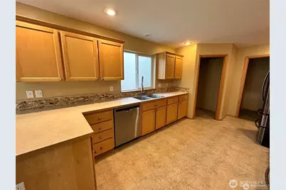 14737 SE 189th Place, Renton, WA 98058 - Photo 3