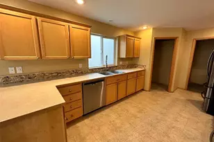 14737 SE 189 Pl, Renton, WA 98058 - Photo 3