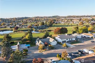 8137 Cowichan Rd, Blaine, WA 98230 - Photo 31