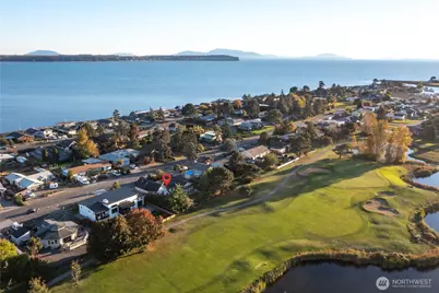 8137 Cowichan Road, Blaine, WA 98230 - Photo 33