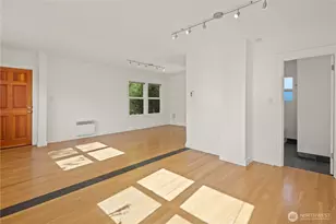 2114 7th Ave W, Seattle, WA 98119 - Photo 9