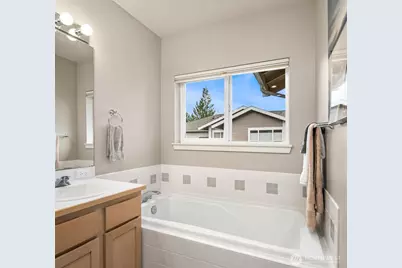 15620 NE 91st Way #B902, Redmond, WA 98052 - Photo 27