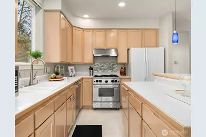 15620 NE 91st Way #B902, Redmond, WA 98052 - Photo 15