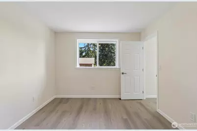 16828 Ambaum Boulevard S, Burien, WA 98148 - Photo 33