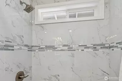 16828 Ambaum Boulevard S, Burien, WA 98148 - Photo 35