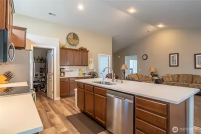 1630 E Filmore Drive, Moses Lake, WA 98837 - Photo 11