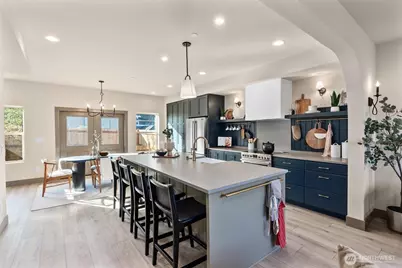 5033 25th Avenue SW #A, Seattle, WA 98106 - Photo 7