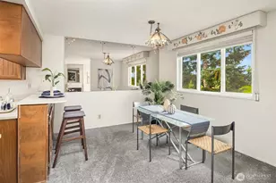 9710 5th Ave NE, Seattle, WA 98115 - Photo 11