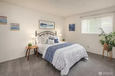 9710 5th Avenue NE #503, Seattle, WA 98115 - Photo 19