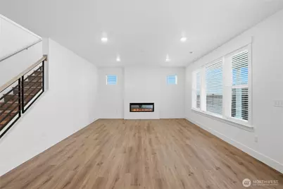 32411 Vine Avenue SE, Black Diamond, WA 98010 - Photo 9