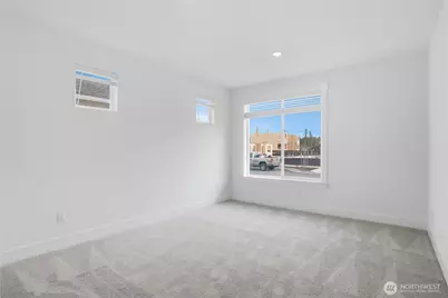 32411 Vine Avenue SE, Black Diamond, WA 98010 - Photo 17