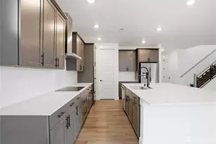 32411 Vine Ave SE, Black Diamond, WA 98010 - Photo 3