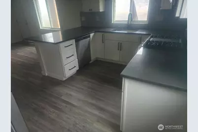 410 E Cherry Avenue, Ritzville, WA 99169 - Photo 5