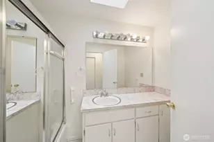 14218 25th Ave E, Tacoma, WA 98445 - Photo 9