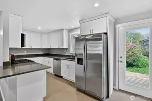 30548 5th Ave SW, Federal Way, WA 98023 - Photo 7