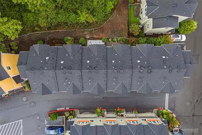 23000 NE 8th #E5, Sammamish, WA 98074 - Photo 25