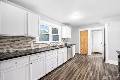 3625 A St, Tacoma, WA 98418 - Photo 9