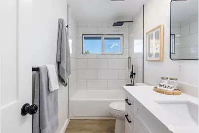 1103 Vashon Court NE, Renton, WA 98059 - Photo 11