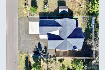 716 Island Circle SE, Ocean Shores, WA 98569 - Photo 5