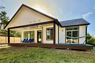 716 Island Cir SE, Ocean Shores, WA 98569 - Photo 9