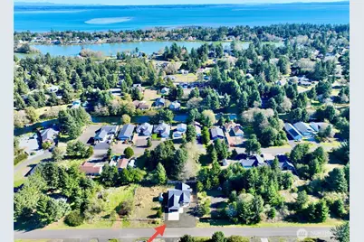 716 Island Circle SE, Ocean Shores, WA 98569 - Photo 3