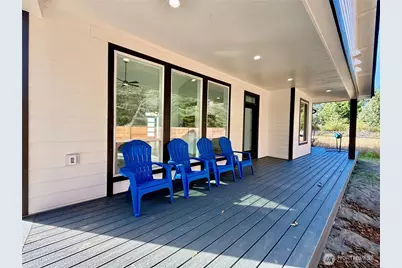 716 Island Circle SE, Ocean Shores, WA 98569 - Photo 11