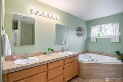 17907 67th Avenue E, Puyallup, WA 98375 - Photo 27