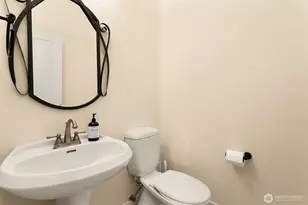 7368 E Wyoming St, Port Orchard, WA 98366 - Photo 21