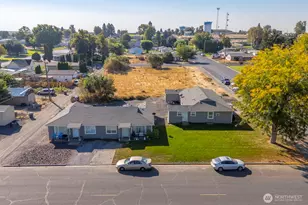 205 E 4th Ave, Warden, WA 98857 - Photo 7