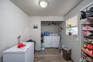 205 E 4th Ave, Warden, WA 98857 - Photo 25