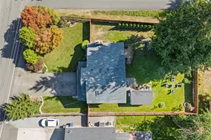 20111 Cascade Dr E, Bonney Lake, WA 98391 - Photo 29