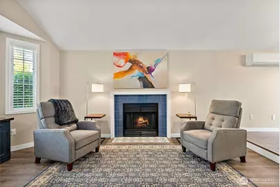 20111 Cascade Drive E, Bonney Lake, WA 98391 - Photo 5