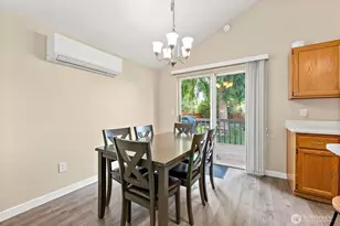 20111 Cascade Dr E, Bonney Lake, WA 98391 - Photo 7