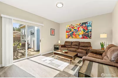 20111 Cascade Drive E, Bonney Lake, WA 98391 - Photo 13