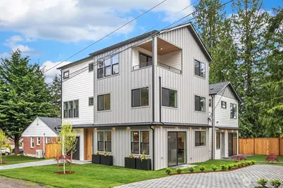 215 NE 123rd Street, Seattle, WA 98125 - Photo 1