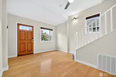917 23rd Avenue, Seattle, WA 98122 - Photo 5